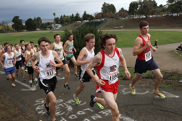2010NCSXC BD3-041.JPG - 2010 North Coast Section Cross Country Championships, Hayward High School, Hayward, California